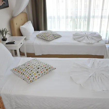 Urkmez Otel