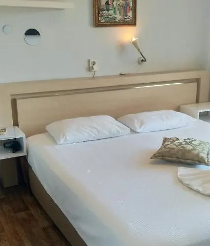 于尔克梅兹酒店