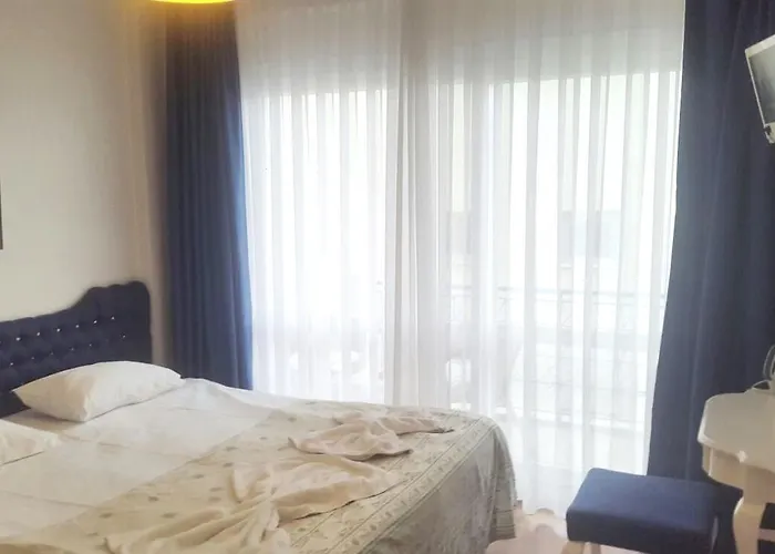 于尔克梅兹酒店